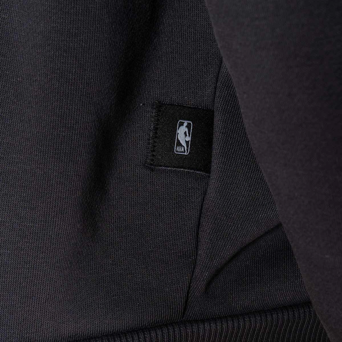 sudadera-nike-boston-celtics-therma-fit-standard-issue-fleece-wash-dark-charcoal-3