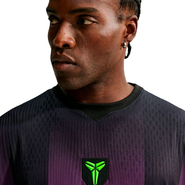 camiseta-nike-kobe-bryant-jersey-black-red-plum-3