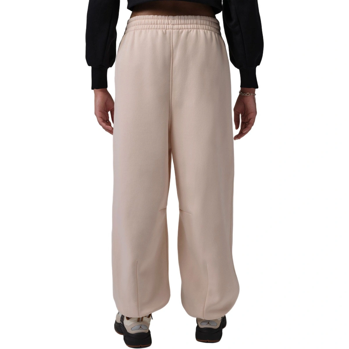 pantalon-largo-jordan-brooklyn-fleece-jogger-mujer-pearl-white-1