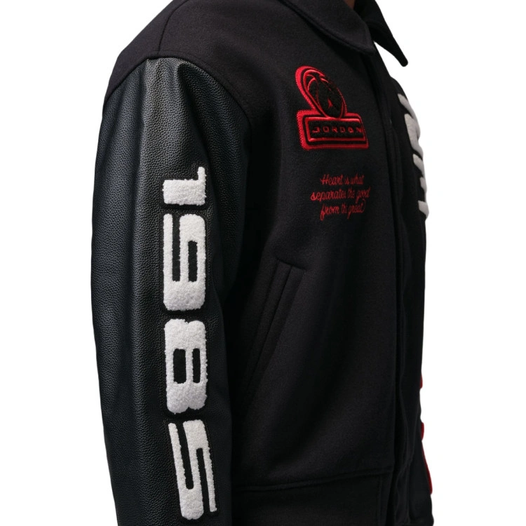 chaqueta-jordan-flight-varsity-black-black-university-red-3