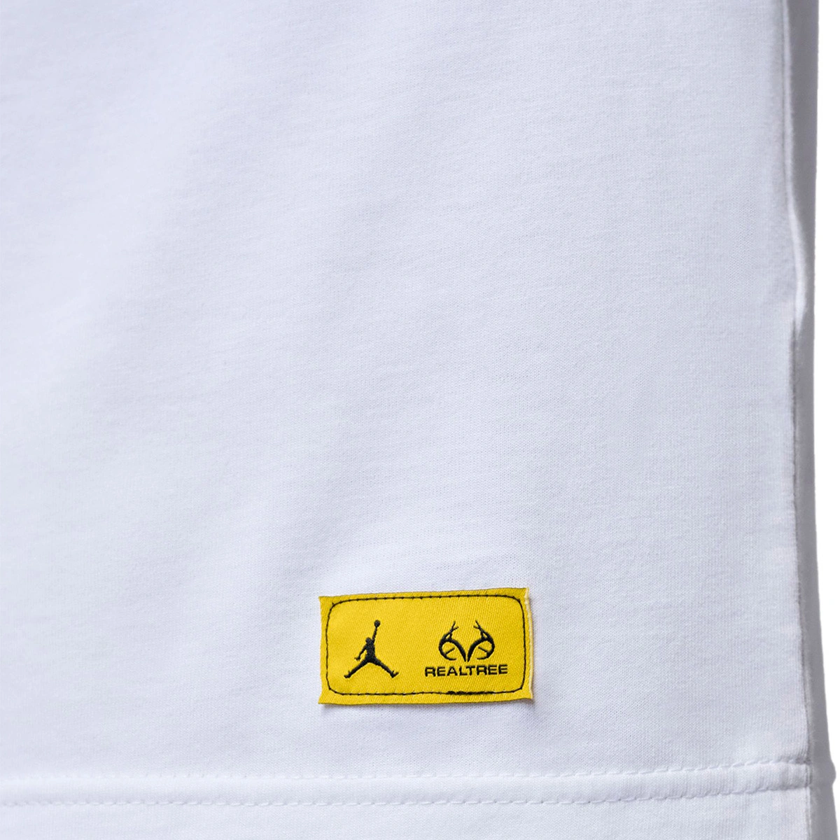 camiseta-jordan-brooklyn-crew-white-3