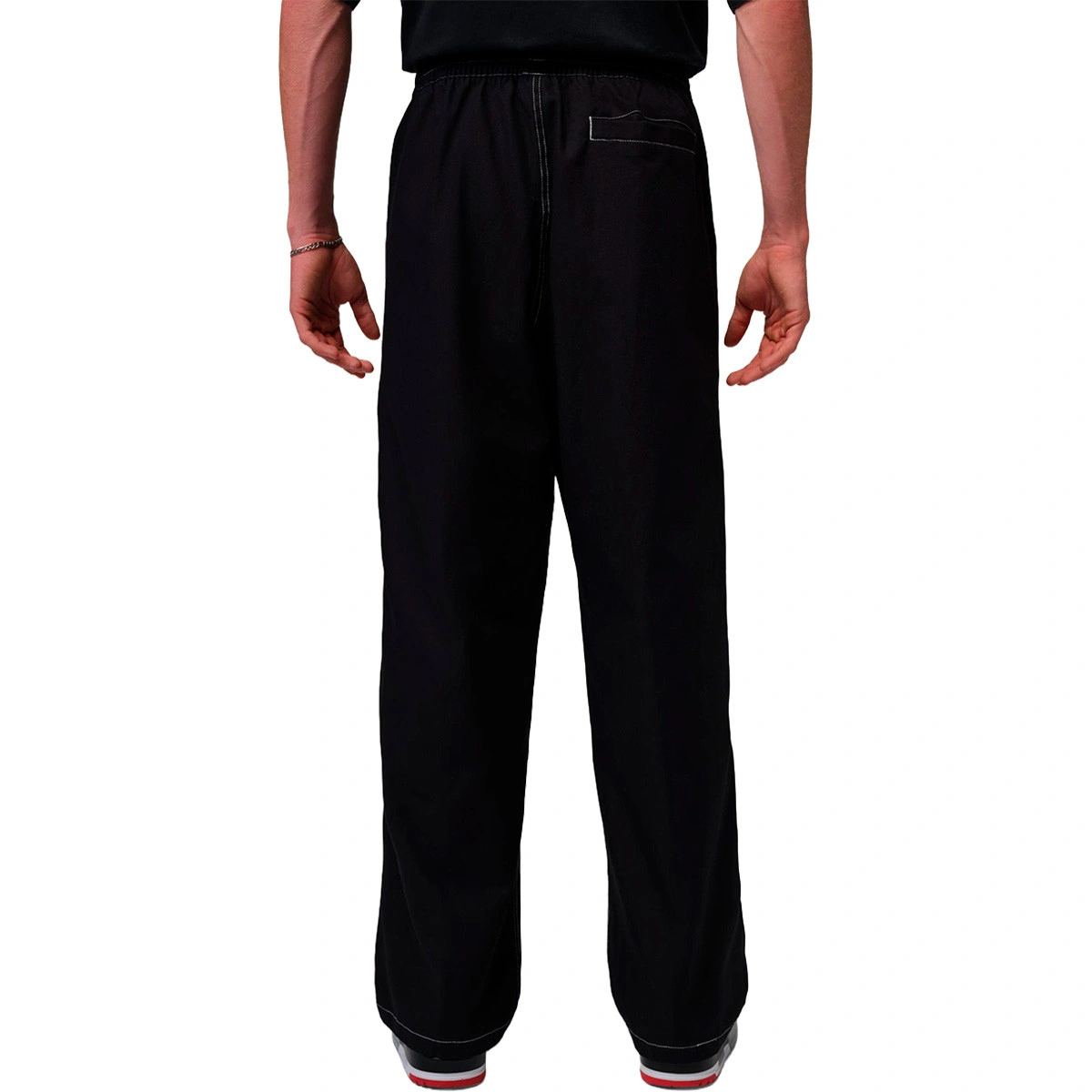 pantalon-largo-jordan-brooklyn-chino-black-university-red-1