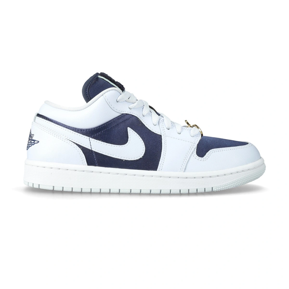 sneakers-jordan-air-jordan1-lowse-gris-1