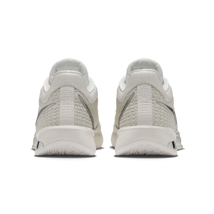 zapatillas-nike-sabrina-4-lx-white-label-sail-metallic-silver-sail-4