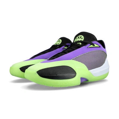 Chaussures Jordan Triangle Q54