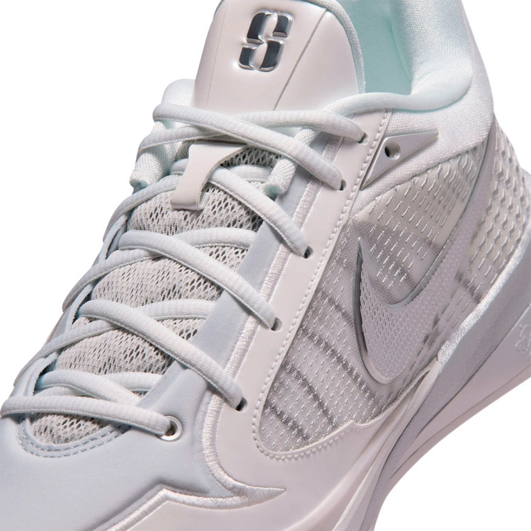zapatillas-nike-sabrina-4-light-work-summit-white-metallic-silver-black-6