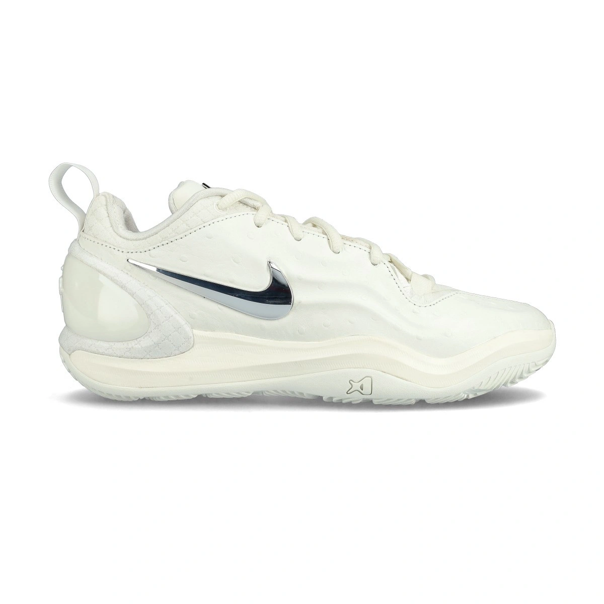 zapatillas-nike-atwo-lx-sail-metallic-silver-black-1