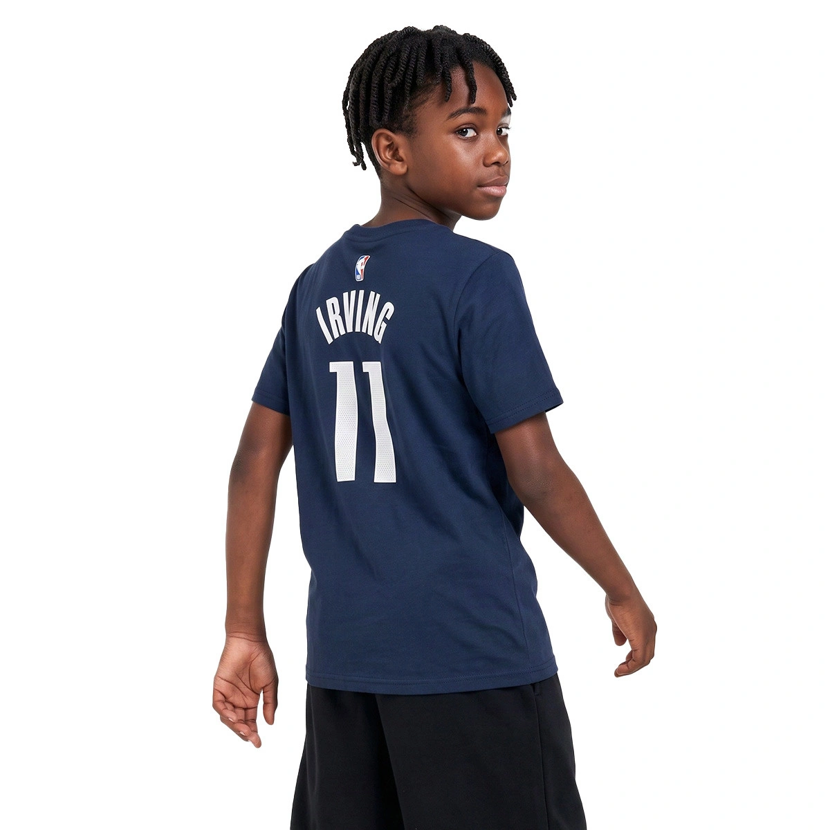 camiseta-jordan-dallas-mavericks-essential-statement-edition-kyrie-irving-kinder-azul-oscuro-1