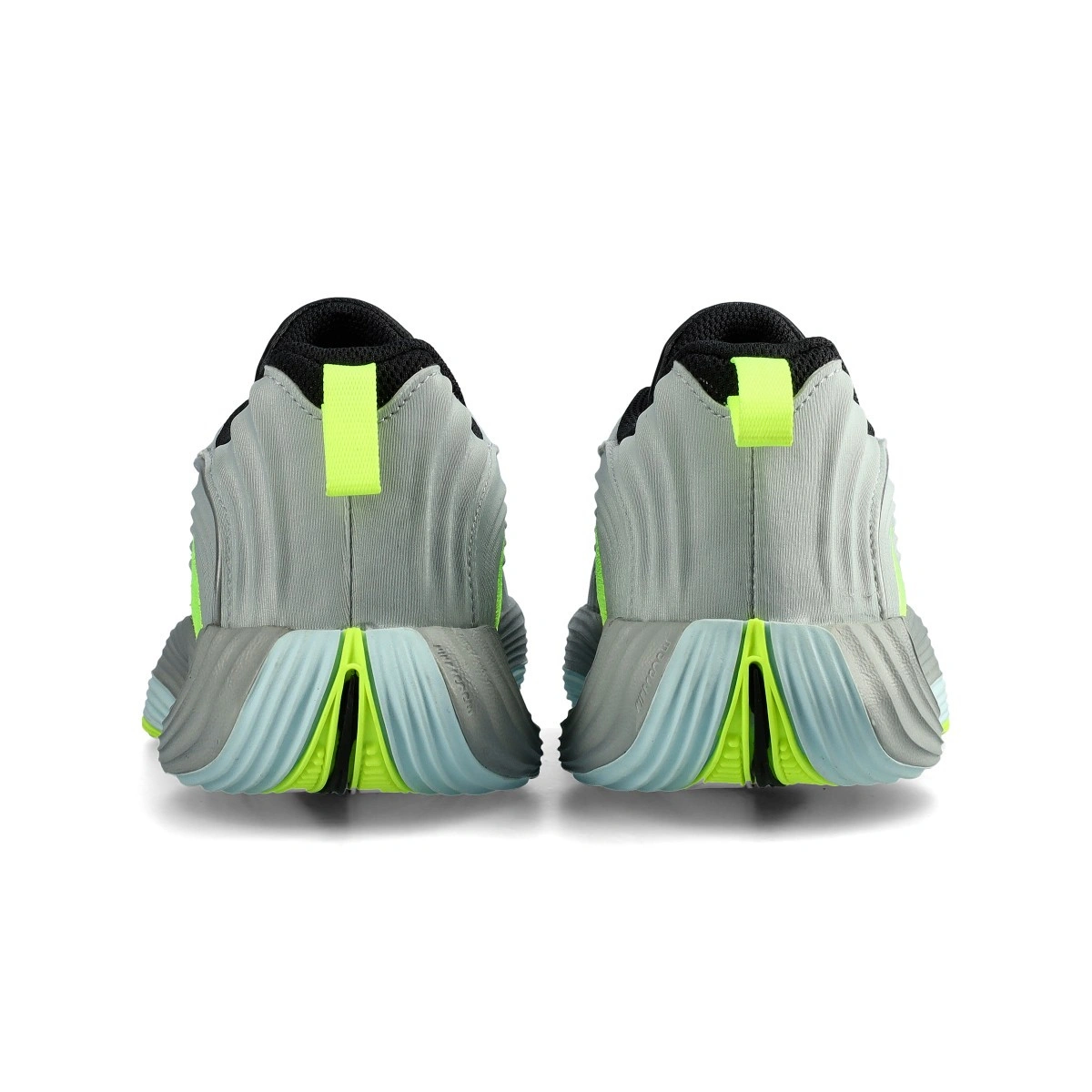zapatillas-nike-giannis-immortality-5-preescolar-metallic-silver-volt-black-4