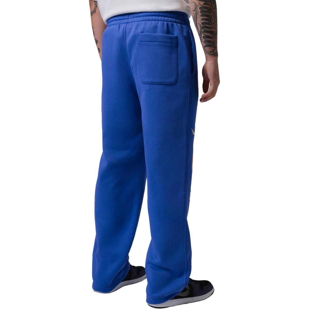 pantalon-largo-jordan-brooklyn-space-jam-fleece-open-hem-varsity-royal-1