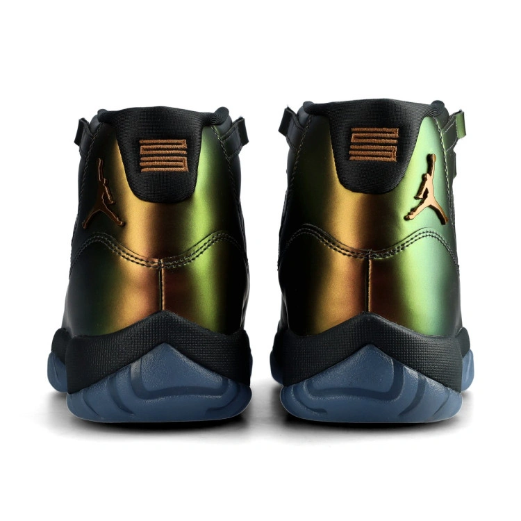 sneakers-jordan-air-jordan-11-retro-mujer-space-jam-lt-british-tan-off-noir-metallic-silver-4