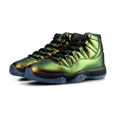 Baskets Femme Air Jordan 11 Retro Space Jam