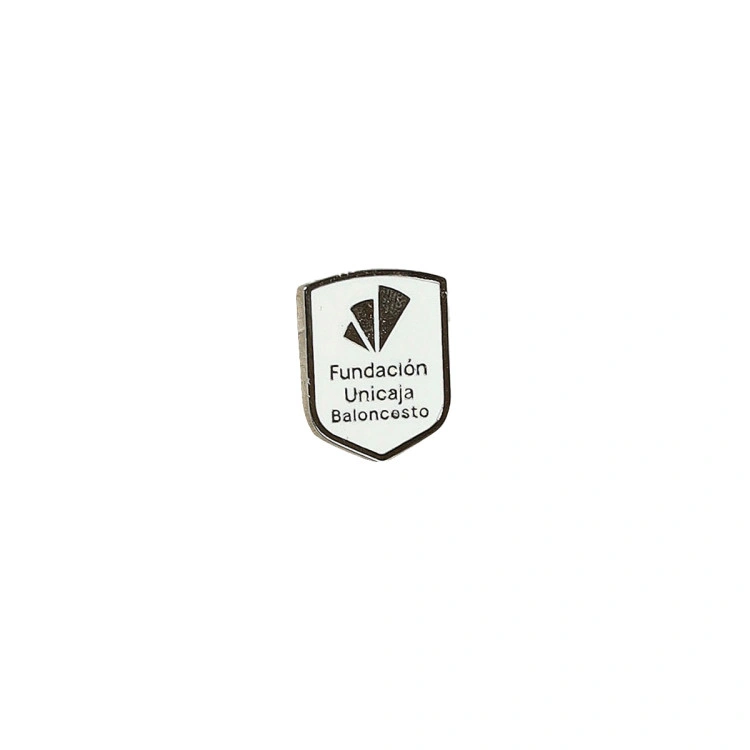 varios-unicaja-malaga-pin-escudo-unicaja-malaga-multicolor-0