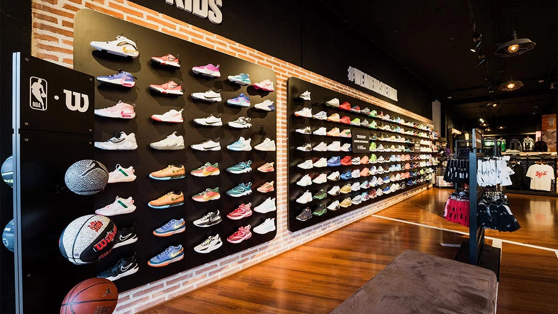 AvenidaFilipinas - 1707912266_galeria_imagen_tiendas_1140x641_05