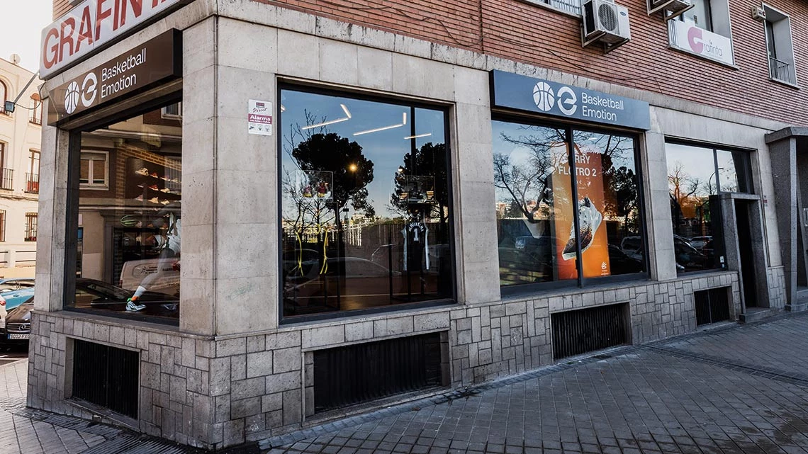 AvenidaFilipinas - 1707912269_galeria_imagen_tiendas_1140x641_11